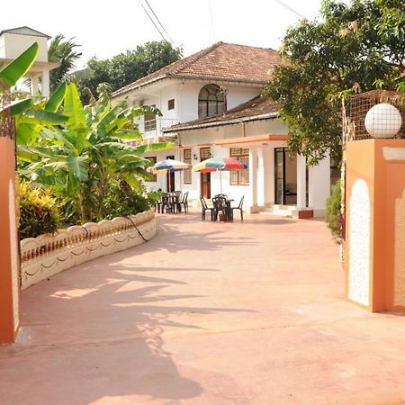 Sai Holiday Inn Jaffna Eksteriør billede