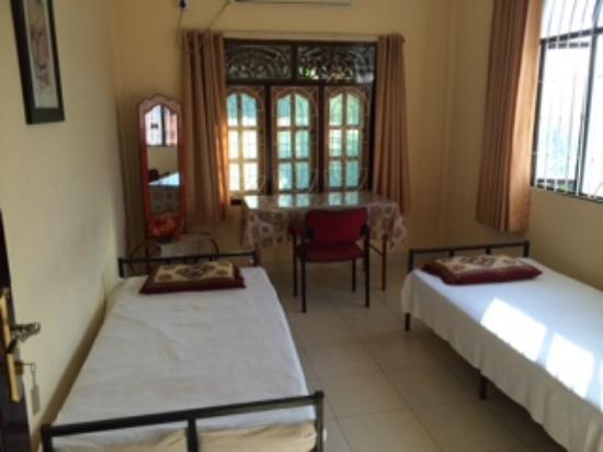 Sai Holiday Inn Jaffna Eksteriør billede