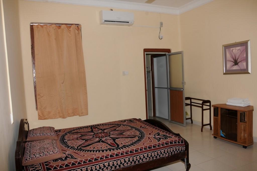 Sai Holiday Inn Jaffna Eksteriør billede